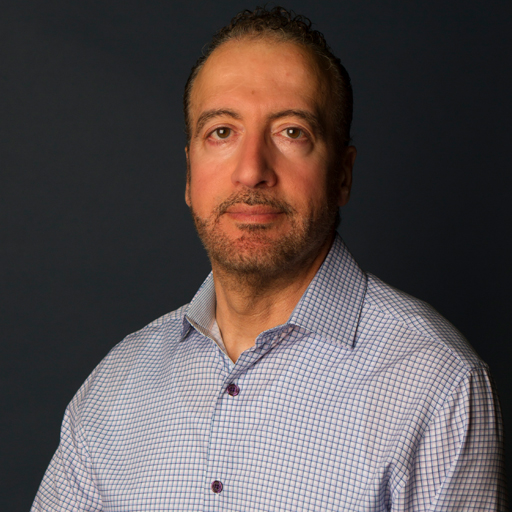 headshot-mustapha-goumi-sales-512x512 Headshot of Mus Goumi, Director of Sales at Traina Dried Fruit.